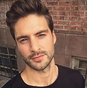 Divis&atilde;o administrativa de Angola "&eacute; expediente" para contrariar "queda"